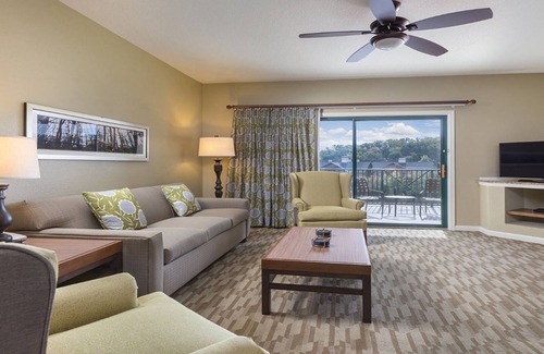 Sevierville Resort | 1Bed/1Bath - Smoky Mountains Retreat! Stunning Views, Pools, and More!