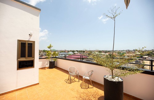 Accra Apartment | 1Bed Apartment - Rooftop Terrace, Parking, Wifi