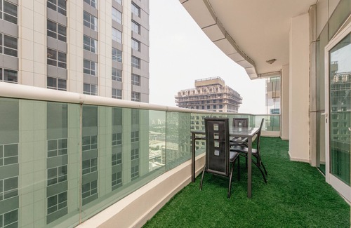 Dubai Media City Apartment | 1bhk in Dubai Marina with a Huge Space of 6 Family Members