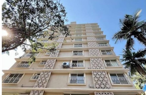 Kandivali East Apartment | 1BHK Suite by THE BNB STAY near Infiniti Mall