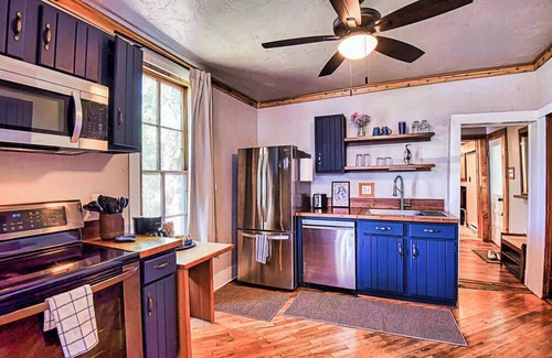 Leadville House | 1BR 1 block from Main Street in Downtown Leadville