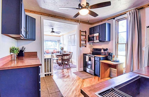 Leadville House | 1BR 1 block from Main Street in Downtown Leadville