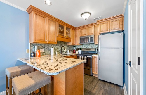 Ocean Drive Condo | 1BR/1BA OCEAN FRONT/EXCEPTIONALLY CLEAN CONDO AVAILABLE