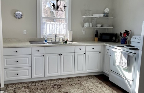 Chardon Apartment | 1br-1bth- Furnished Apartment in Chardon
