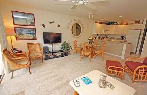 Kihei Condo | 1BR/2BA Maui Kamaole/Wailea Border. K Cluster @ Tropical Pool!