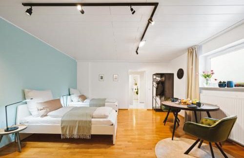 Bietigheim-Bissingen Apartment | 1BR 2Beds - kleiner privater Innenhof- Barrierefrei! -frisch saniert - Mozart EINS