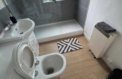 Wigston Apartment | 1br-2guests-freeparking-wifi-tv