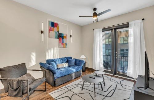North Burnet Apartment | 1BR Alongside Q2 and Domain With Pool, Gym and Free Parking