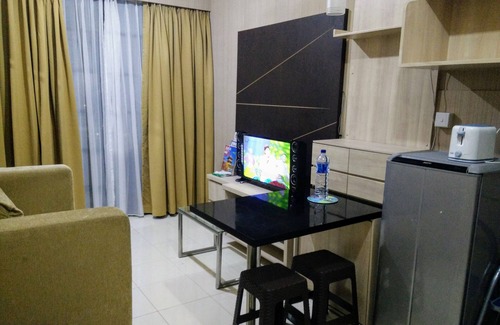 Menteng Apartment | 1BR @ Apartment Salemba w/hot shower & complimentaries