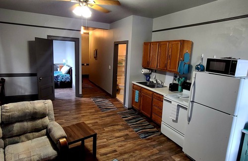 South Range Apartment | 1BR Apt Near MTU, Houghton & Keweenaw w/Full Amenities Close to Dining & Bars
