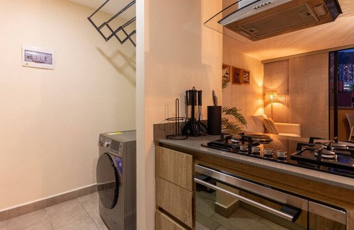 La Aguacatala Apartment | 1BR Apt private Balcony with AC near Milla de Oro