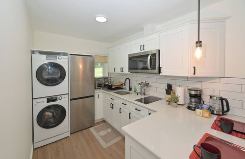 Princeton House | 1BR Apt With Pool Near Farms & Shopping & Princeton University