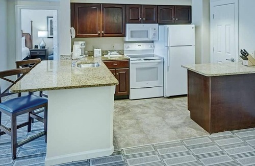 Old Town West Condo | 1br Condo Close to U.S. Capitol