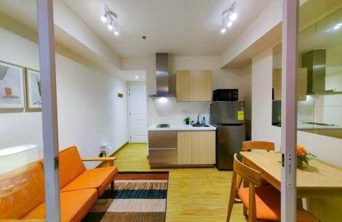 Don Bosco Apartment | 1BR Condotel at Azure Urban Resort Near Airport #AZ02