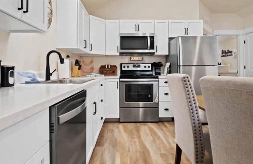 Leadville House | 1BR Cozy Condo - Backyard w/Picnic - Leadville