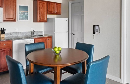 Atlantic City Condo | 1br Deluxe Condo Breathtaking Views & City Fun!