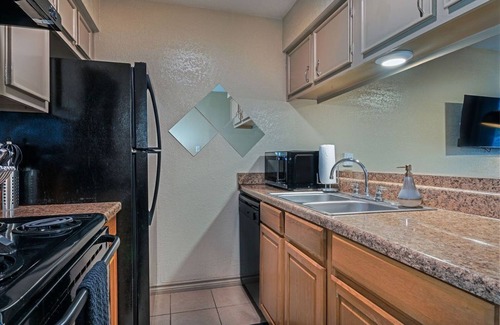 Boulevard Oaks Apartment | 1BR Father's Montrose Estate E! Medical Center ⭐️⭐️⭐️⭐️⭐️