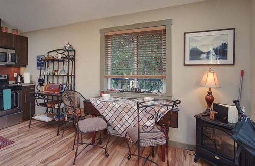 Port Renfrew Cottage | 1BR - Garden View - Non Pet Friendly - Sleeps 2
