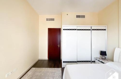 Al Hamra Village Apartment | 1BR Getaway in RAK l Balcony , Pool and Gym Access
