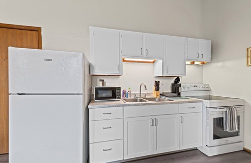 St. Joseph Apartment | 1BR Hideaway – Prime Spot with Timeless Charm