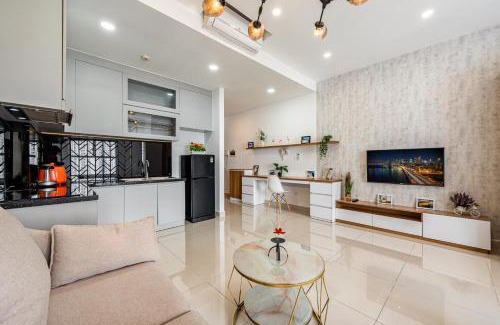 District 7 Apartment | 1br-New and Luxury-Sunrise City View-Hana's Apart