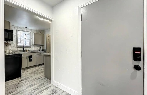 Orlando House | 1BR Orlando Studio Kitchenette + Pets OK