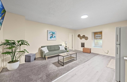 St. Joseph Apartment | 1BR Queen Retreat First Floor Ease & Comfort Wi-Fi