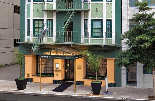 Fillmore District Condo | 1br Unit Theater Goers Dream-Theaters Galore!