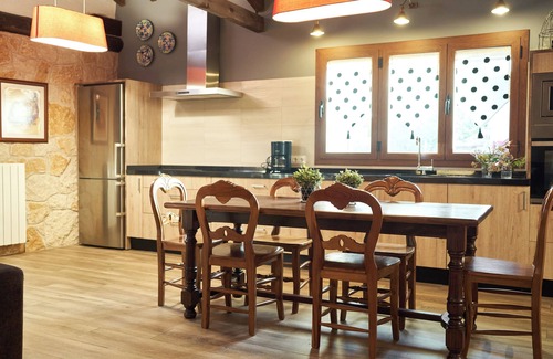 Segovia Cottage | 1h from Madrid wifi, bbc PRIVATE bathroom in BEDROOMS Entre Acebedas rural house