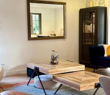 Mainneville Villa | 1h10 de Paris, maison de campagne avec piscine chauffée