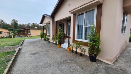 Bullawala House | 1heaven - Home Stay