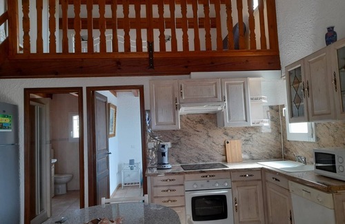 Pigna Apartment | 1km beach, M'apartment with terrace in estate with swimming pool