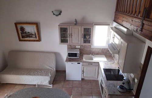 Pigna Apartment | 1km from the beach, S'apartment with terrace in residence with swimming pool