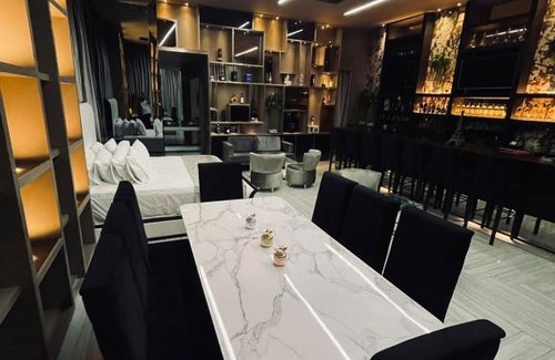 Zona Rosa Apartment | 1Million Luxury Suites