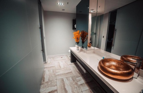 Zona Rosa Apartment | 1Million Luxury Suites