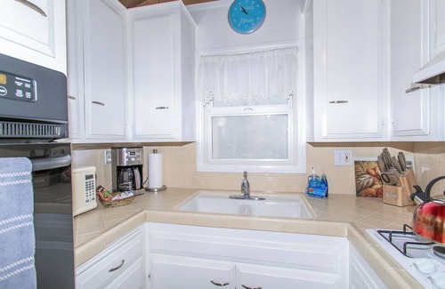 West Newport House | 1Min2BeachDisney25Min AC ParkingBikesWasherEVChger