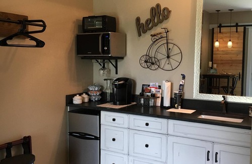 Kuttawa Apartment | 1of2 Bedroom Suites at Lake Barkley Old Kuttawa, KY - w/golf cart