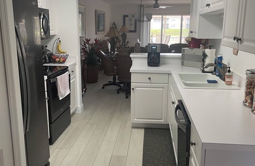 Bonita Springs Condo | 1st fl, 2-bedroom condo in Bonita Springs, fitness room, golf course, tennis.