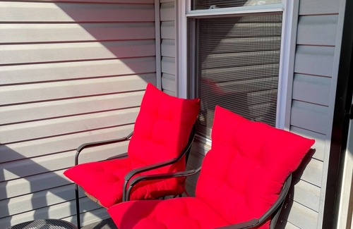 Claysburg Condo | 1st Floor 2/Bedroom 2/Full Bathroom, Wet-bar, Full Kitchen, 3 TVs & More