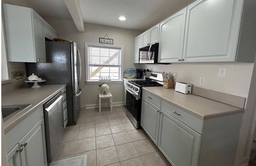 Wildwood Crest Apartment | 1st Floor 3 BR Unit in Wildwood Crest