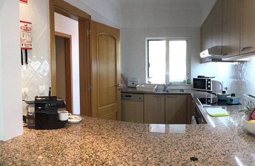 Alpouvar Apartment | 1st Floor apt, extra large South facing balcony, 2 bed/bath + Air Con + Wifi