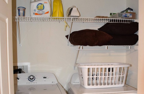 Villages of Five Points Condo | 1st Floor Condo in the popular Villages at Five Points