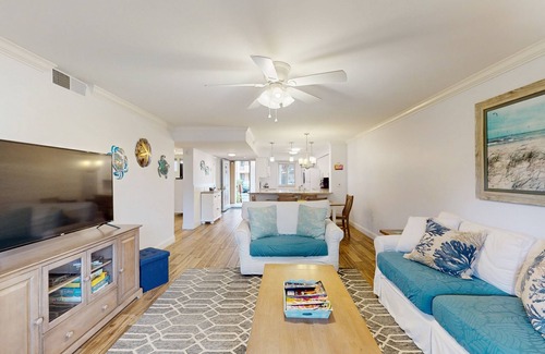 Folly Field Condo | 1st Floor Condo with Pools,Hot tub, 100 yards to Beach, Tennis/Pickleball Courts