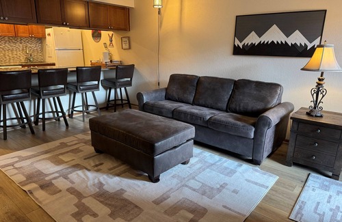 Frisco Condo | 1st Floor - Great Mountain Side Views - Pool & Hot Tubs - Ski Country - Sleeps 4