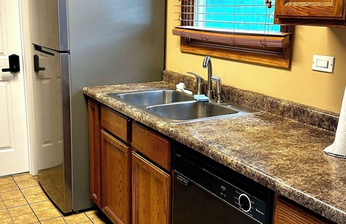 West Chicago Apartment | 1st Floor In Single Family Home on 2.5 Fenced Acres