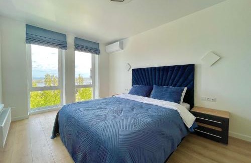Cherkasy Apartment | 2-кімнатна квартира з видом на Дніпро
