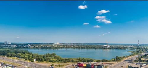 Pozniaky Apartment | 2 хвилини до метро Харківська