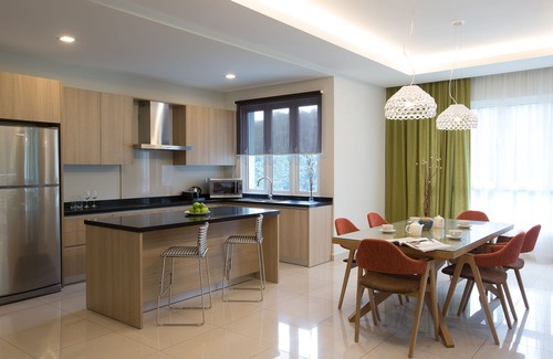 Hulu Kinta Apartment | 2 + 1 Bedroom Lakeview Superior Suite #4