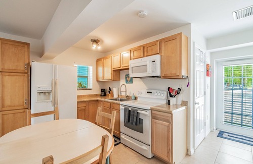 Ozona Apartment | 2/1 Waterfront Apt. Large Dock In 1 of W Florida's most desirable neighborhoods