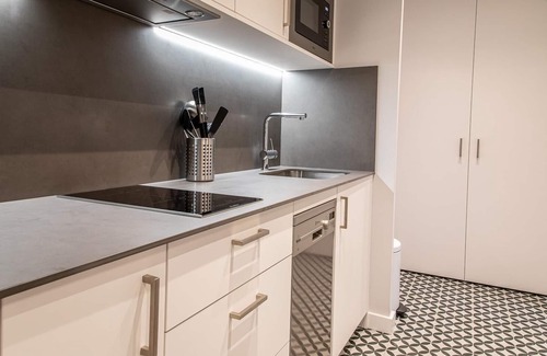 Collblanc y La Torrassa Apartment | 2.2 Brand new & cozy Apartment by Barcelona Touch Apartments